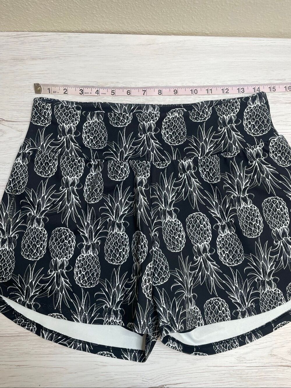 Love Fitness Pineapple Runners Athletic Shorts Black Size Large - Picture 5 of 10